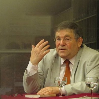 Manfred Flügge