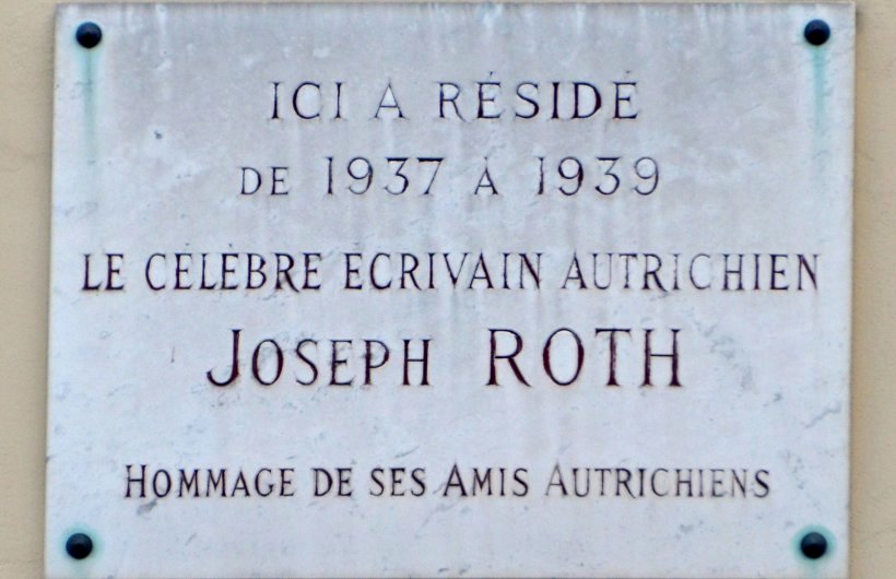 Plaque commémorative au 18 rue de Tournon à Paris