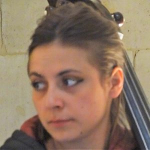 Emma DERIVIÈRE, contrebasse