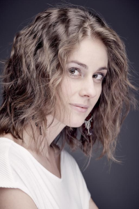 Hélène Rusquet, piano