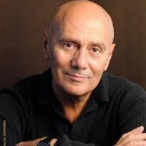 Irakly AVALIANI, piano