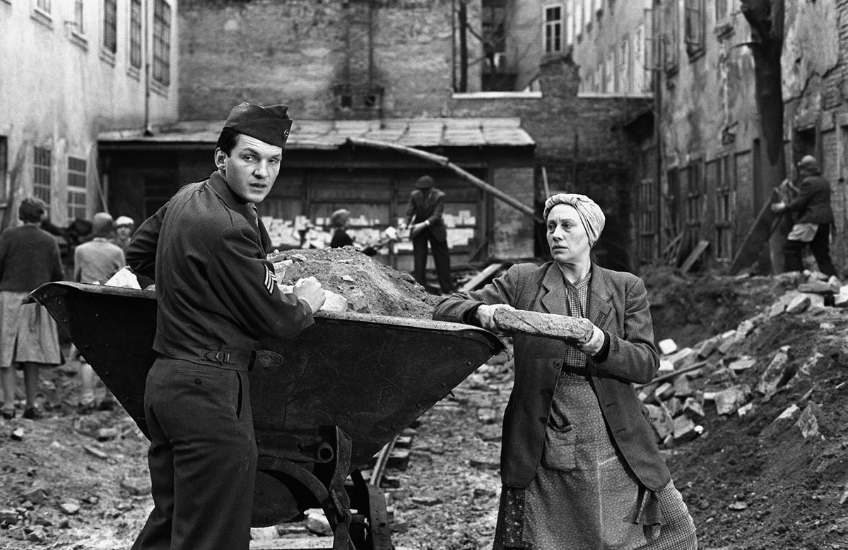 Welcome in Vienna 3 / Le Pacte